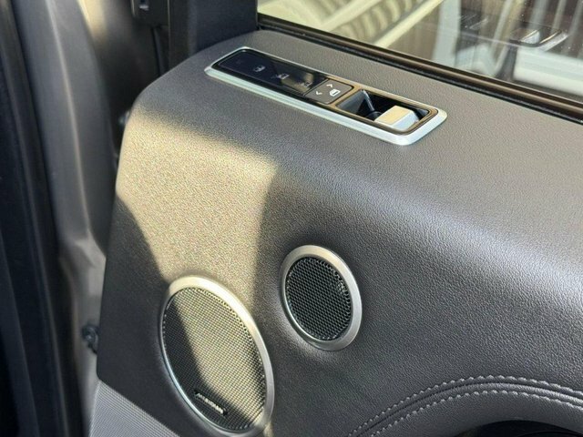 Land Rover Range Rover Phev Black #67
