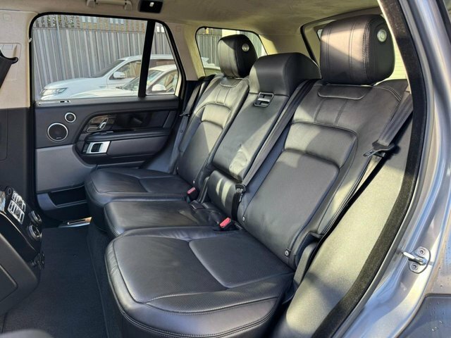 Land Rover Range Rover Phev Black #71