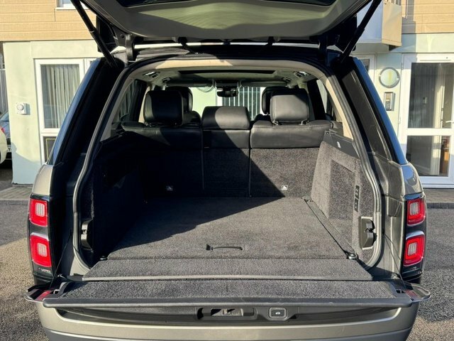 Land Rover Range Rover Phev Black #90