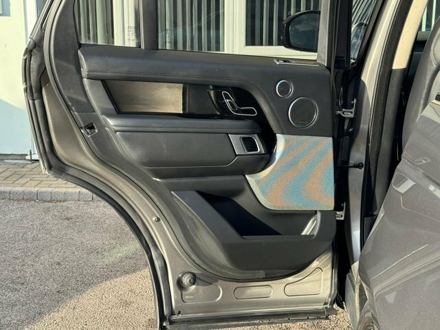 Land Rover Range Rover Phev Black #79