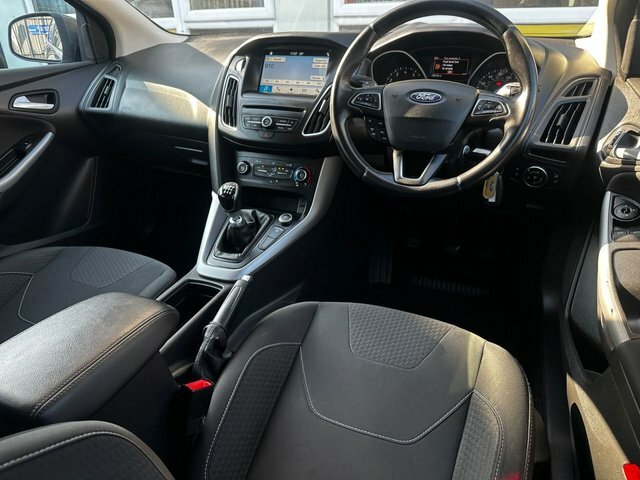Ford Focus 1.0T Ecoboost Zetec Edition Hatchback M Grey #5