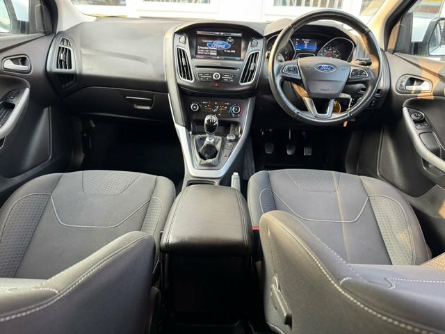 Ford Focus 1.0T Ecoboost Zetec Hatchback Eu White #6