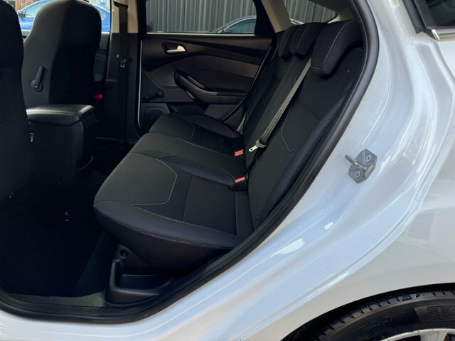 Ford Focus Ford Focus 2.0 Tdci St-3 Grey #37