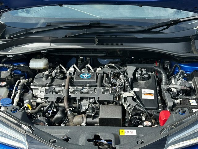 Toyota C-Hr Excel Grey #64