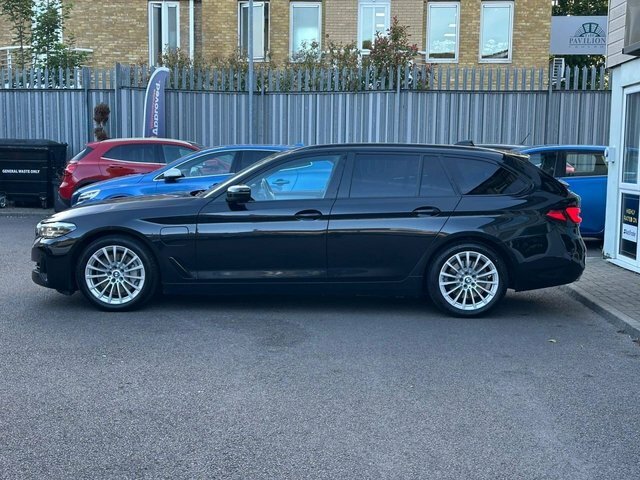 BMW 5 Series 2.0 530E 12Kwh Se Touring Plug-in Hybri Black #6