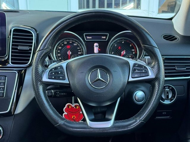 Mercedes-Benz GLE Class Amg Line Black #40