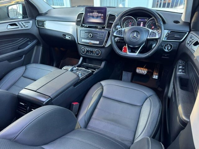 Mercedes-Benz GLE Class Amg Line Black #7