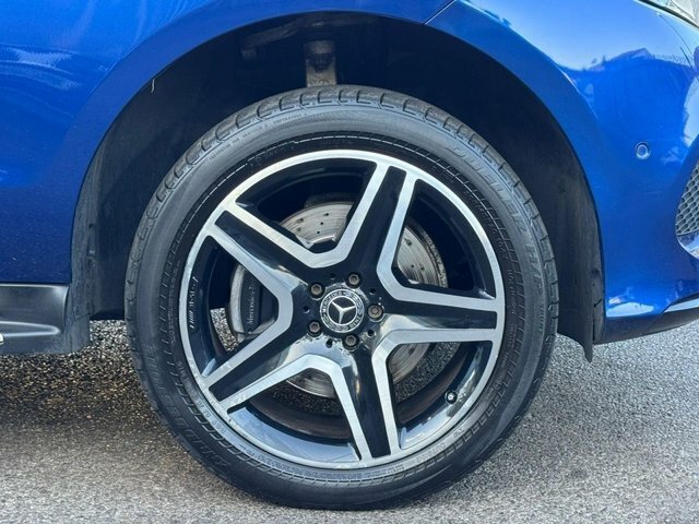 Mercedes-Benz GLE Class Amg Line Black #63