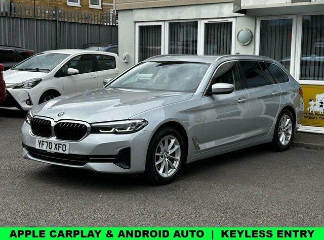 BMW 5 Series 2.0 520D Mht Se Touring Hybrid Steptron Silver #3