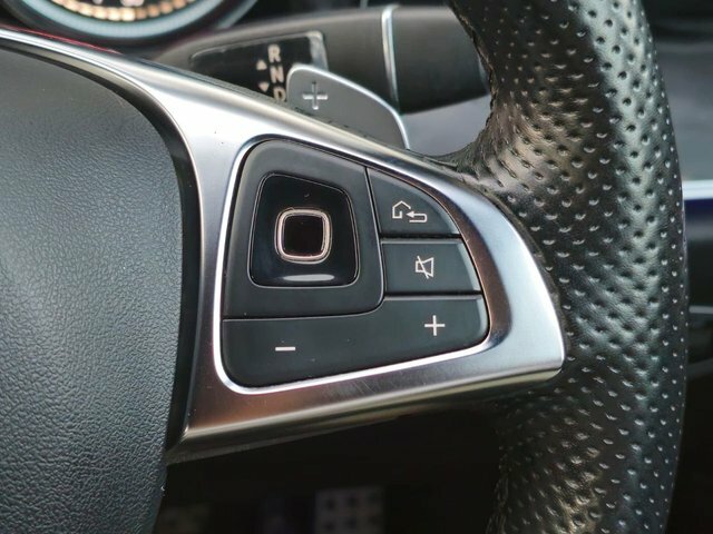 Mercedes-Benz E Class 2.0 E220d Amg Line Premium Plus G-tronic Euro 6 Black #38