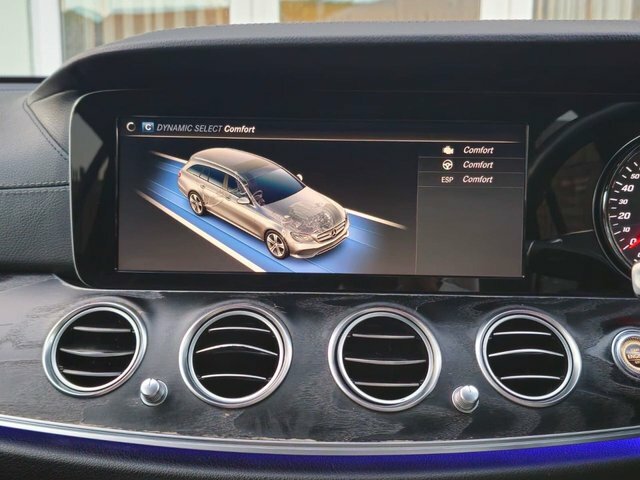 Mercedes-Benz E Class 2.0 E220d Amg Line Premium Plus G-tronic Euro 6 Black #26