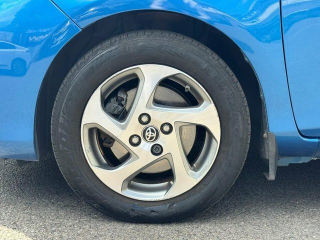 Toyota Yaris Icon Silver #47