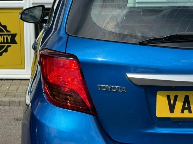 Toyota Yaris Icon Silver #55