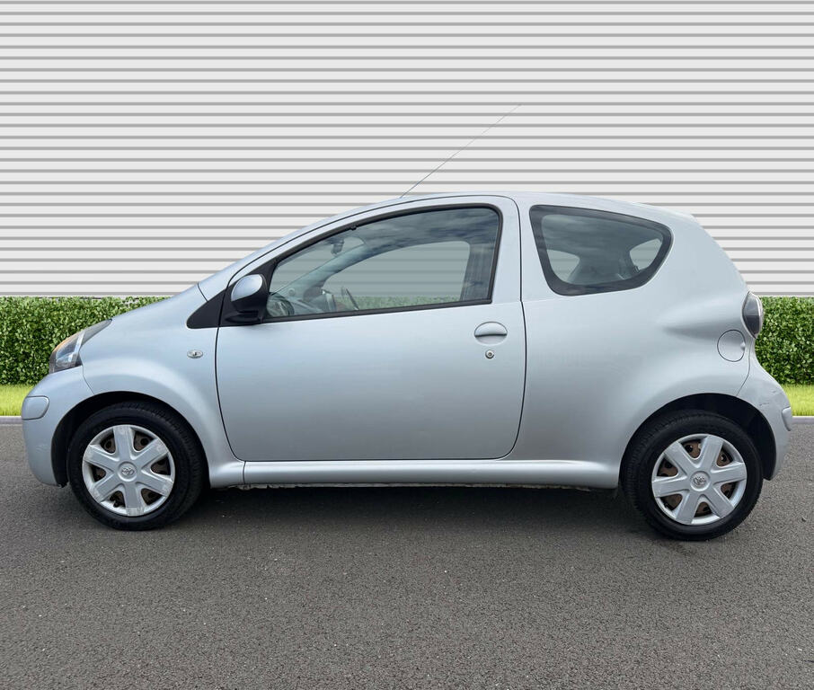 Toyota Aygo 1.0 Vvt-i Ice Hatchback Euro 5 Silver #6