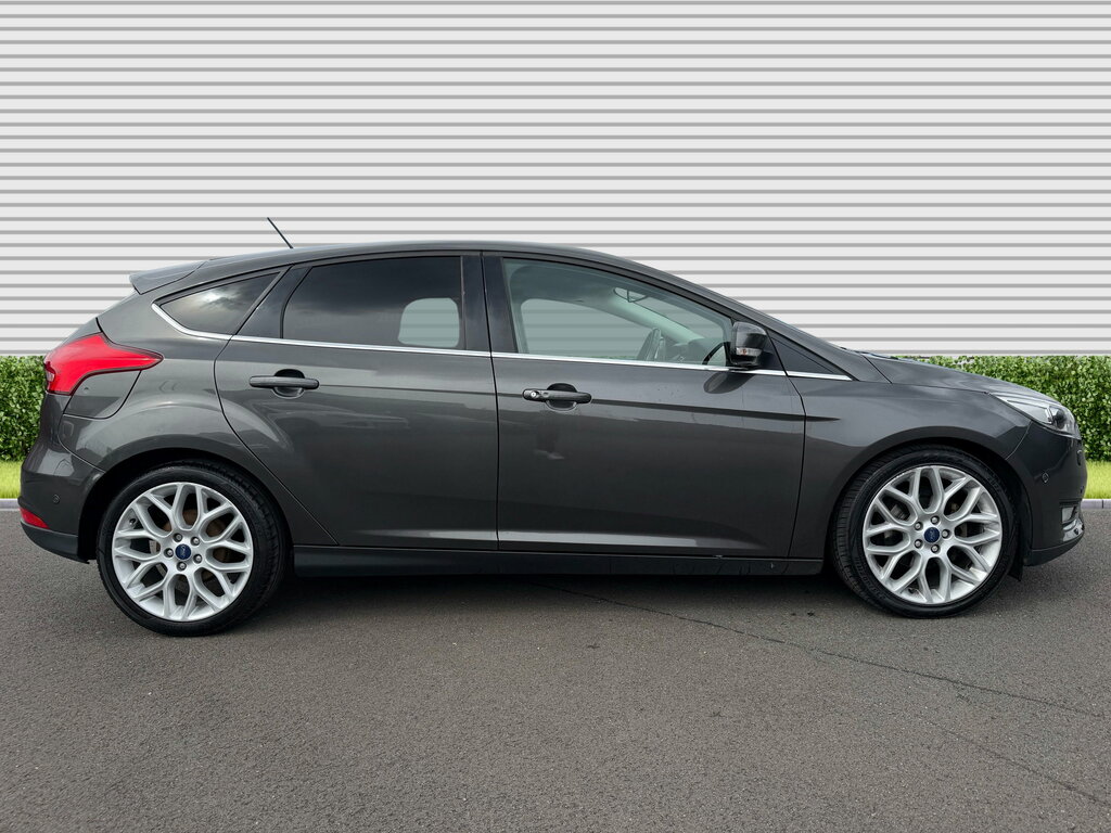Ford Focus 1.0T Ecoboost Titanium X Hatchback Manu Grey #2