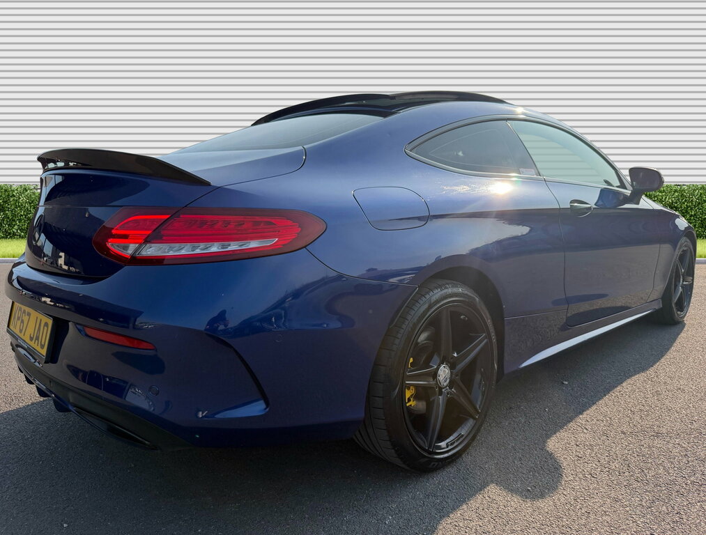 Mercedes-Benz C Class 2.1 C220d Amg Line Premium Plus Coupe Blue #3