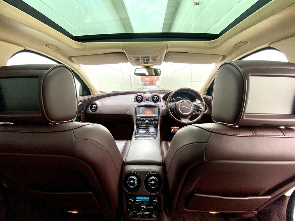 Jaguar XJ 5.0 V8 Supersport Saloon Euro 5 5 ED02JAG White #2