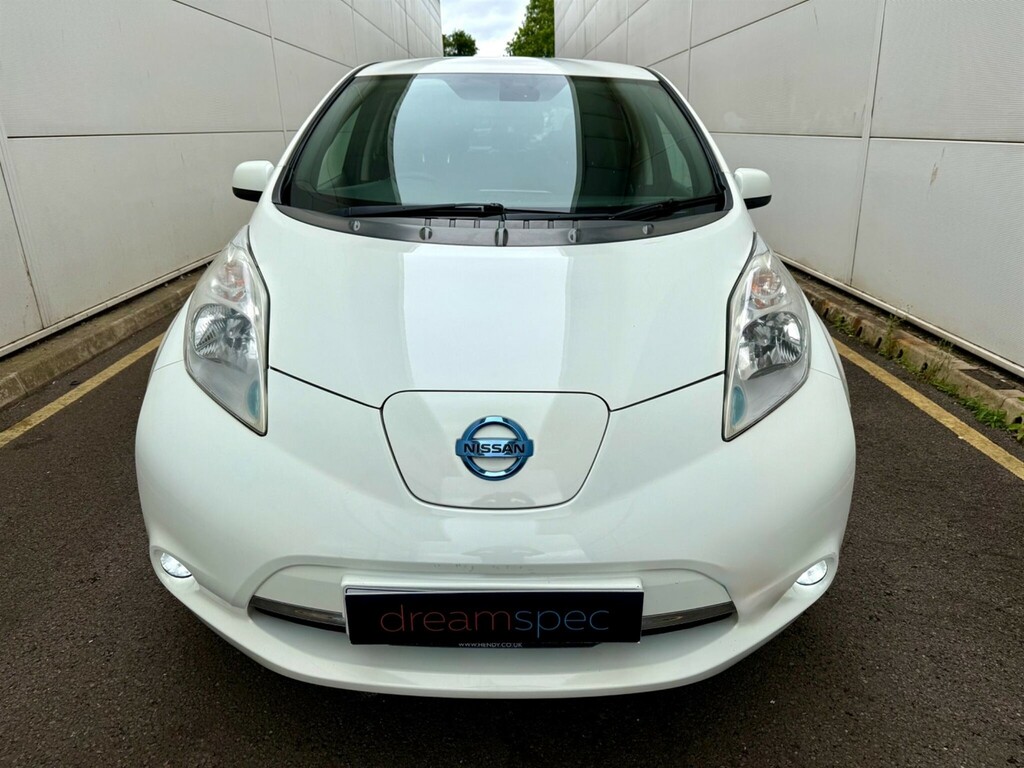 Nissan Leaf 24Kwh Acenta Hatchback 107 Bhp White #2