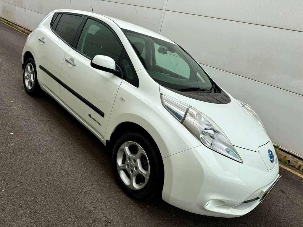 Nissan Leaf 24Kwh Acenta Hatchback 107 Bhp White #6