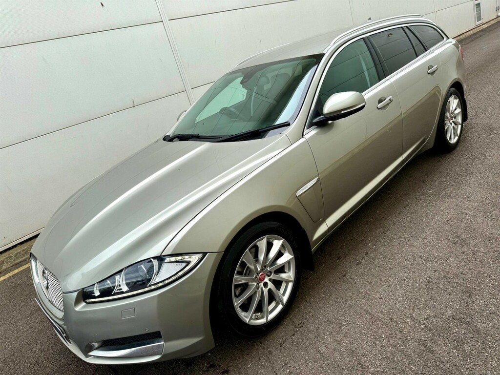 Jaguar XF 2.2D Premium Luxury Sportbrake Eur SY14OAC Gold #6