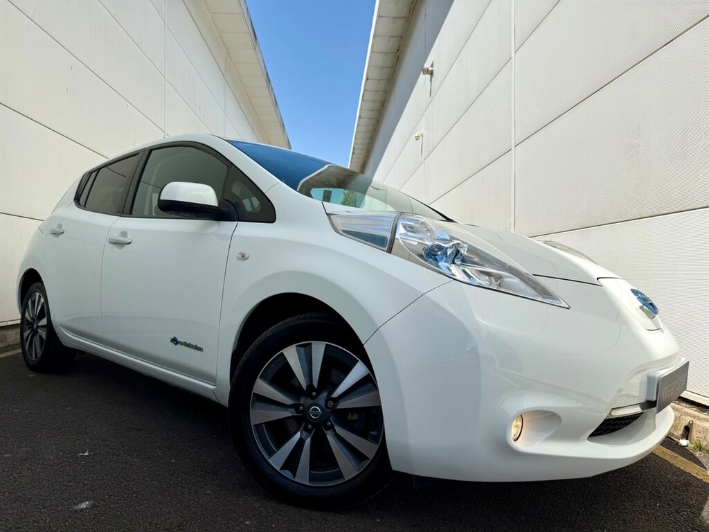Nissan Leaf 30Kwh Tekna Hatchback 109 Bhp White