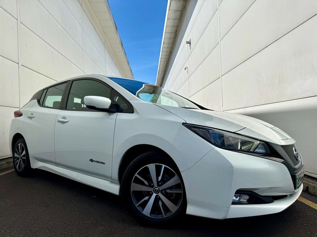 Nissan Leaf 40Kwh Acenta Hatchback 150 Ps  #3