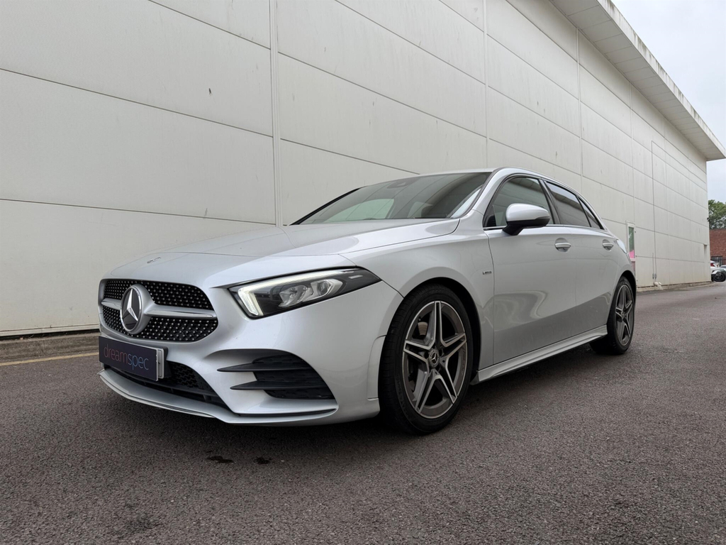 Mercedes-Benz A Class 1.3 Amg Line Hatchback Euro 6 S #3