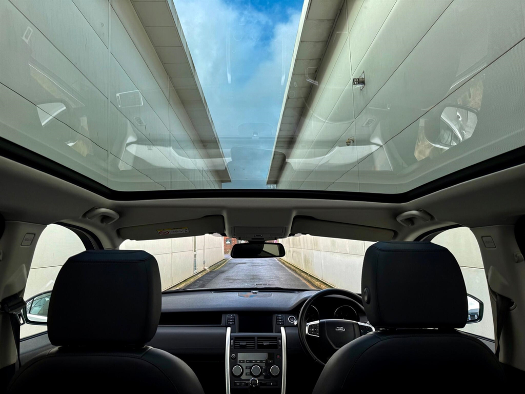 Land Rover Discovery Sport 2.0 Ed4 Hse Suv Euro 6 Ss 5 White #2