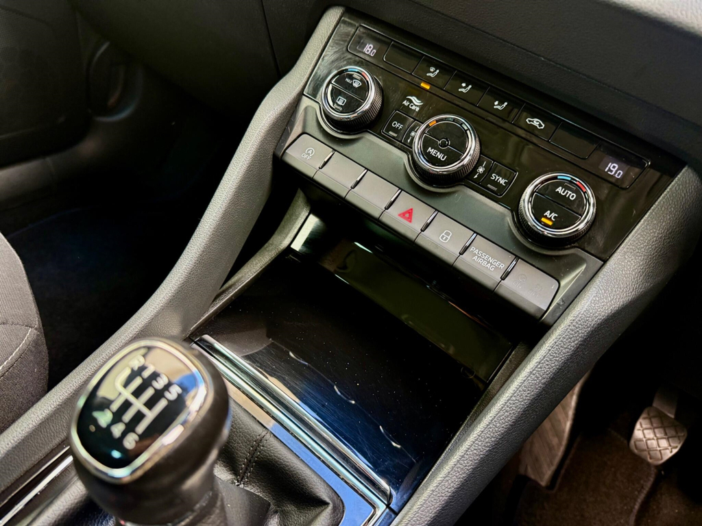 Skoda Karoq 2.0 Tdi Edition Blue #28