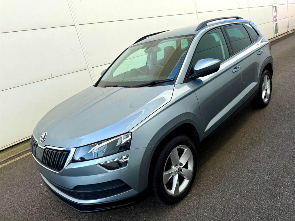 Skoda Karoq 1.5 Tsi Act Se Suv Euro 6 Ss  #6