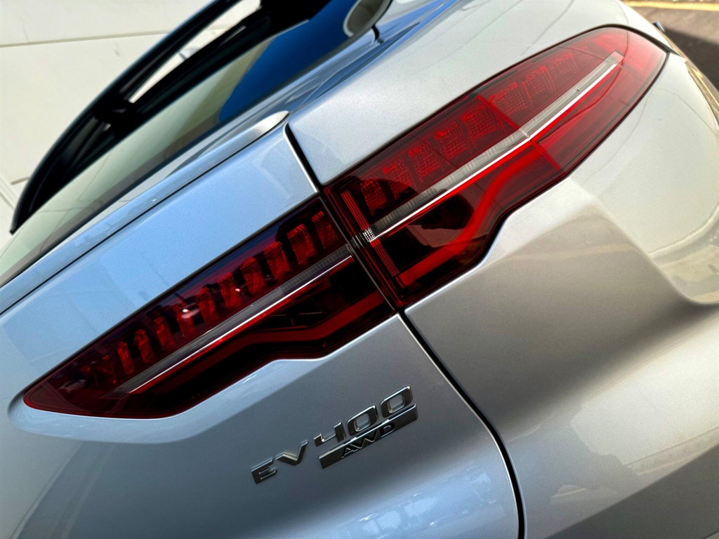 Jaguar I-Pace Ev400 Se Red #22