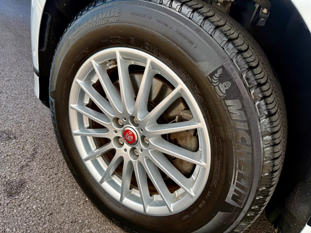 Jaguar I-Pace Ev400 Se Red #21