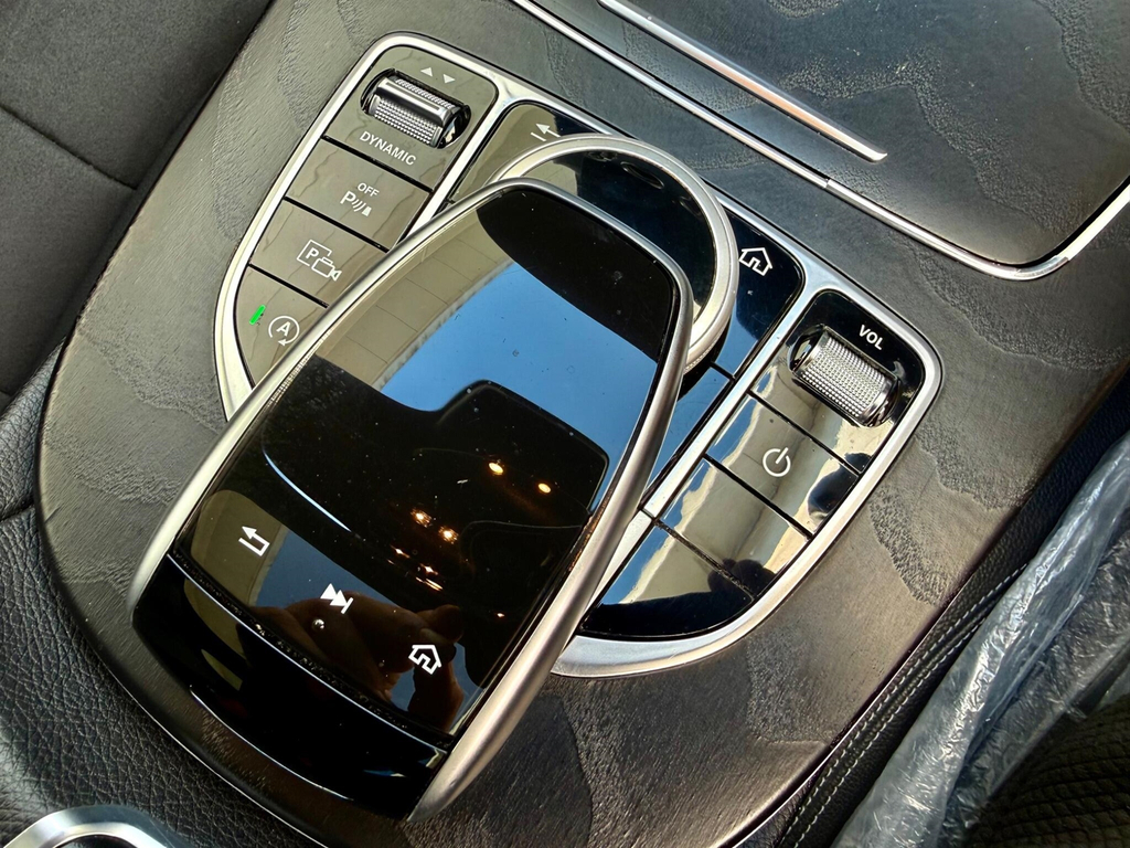Mercedes-Benz E Class Amg Line White #41