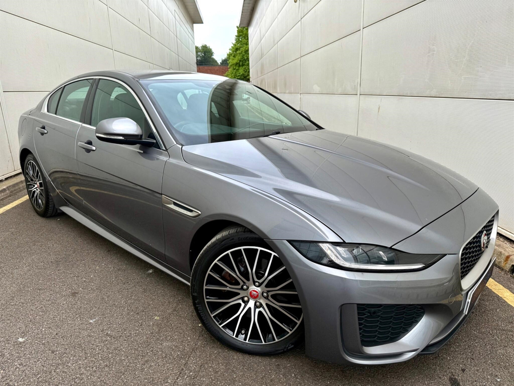 Jaguar XE 2.0 D180 R-dynamic S Saloon Euro 6