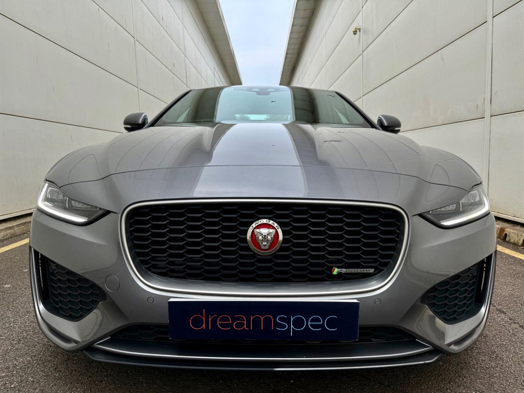 Jaguar XE 2.0 Se 177 Bhp White #10
