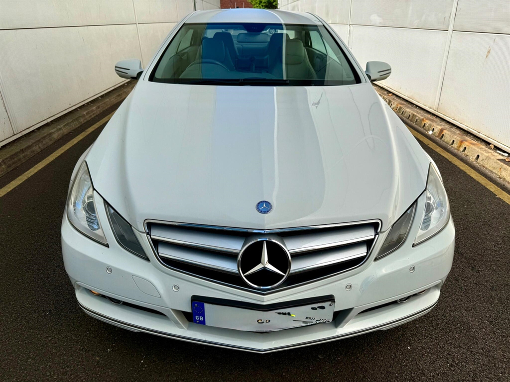 Mercedes-Benz E Class 3.0 E320 Cdi Avantgarde G-tronic Silver #10