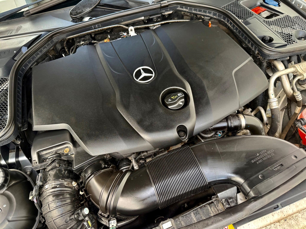 Mercedes-Benz C Class C220d Se Black #30