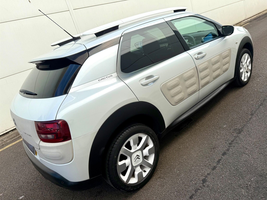 Citroen C4 Cactus 1.2 Puretech 82 Flair Black #8