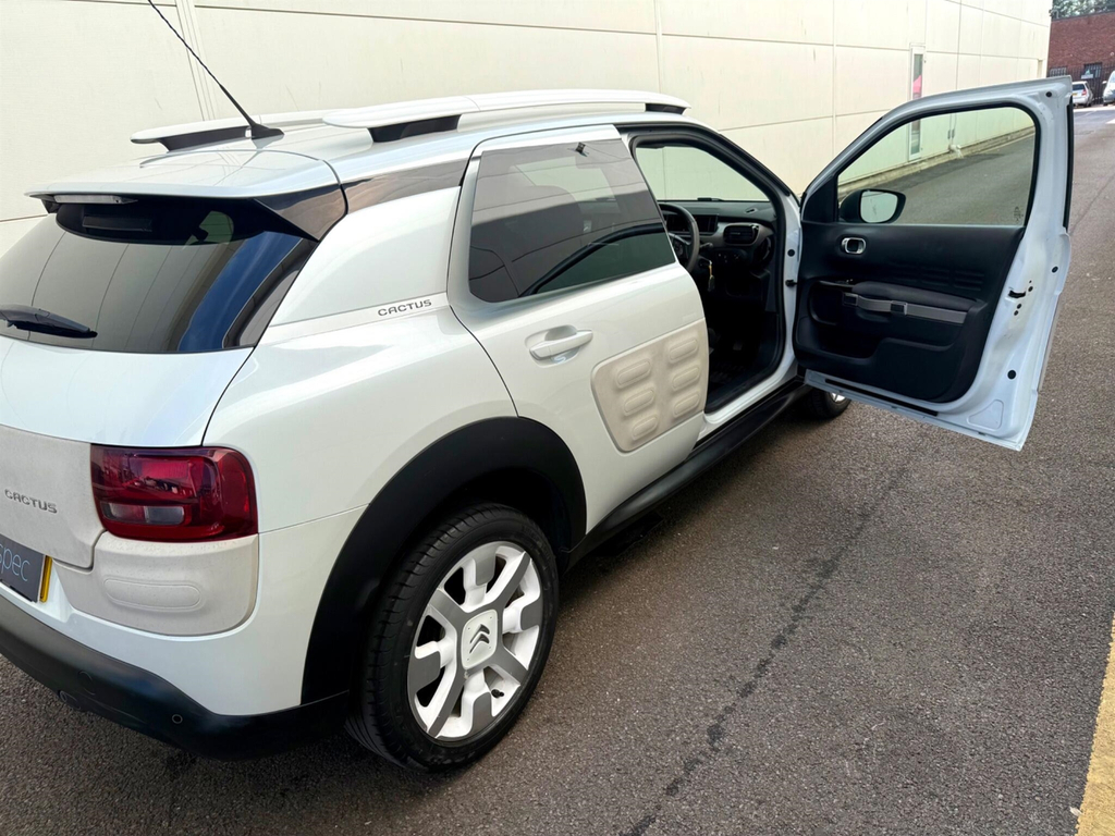 Citroen C4 Cactus 1.2 Puretech 82 Flair Black #13