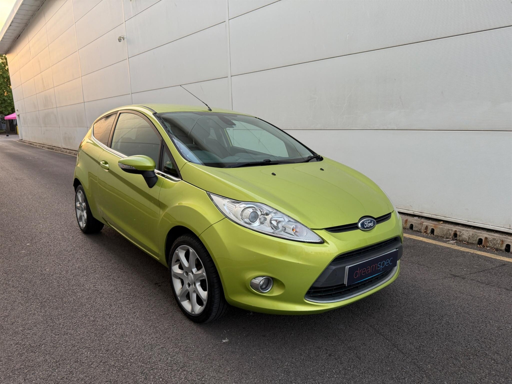 Ford Fiesta 1.4 Titanium Hatchback 133 Gkm Green #5