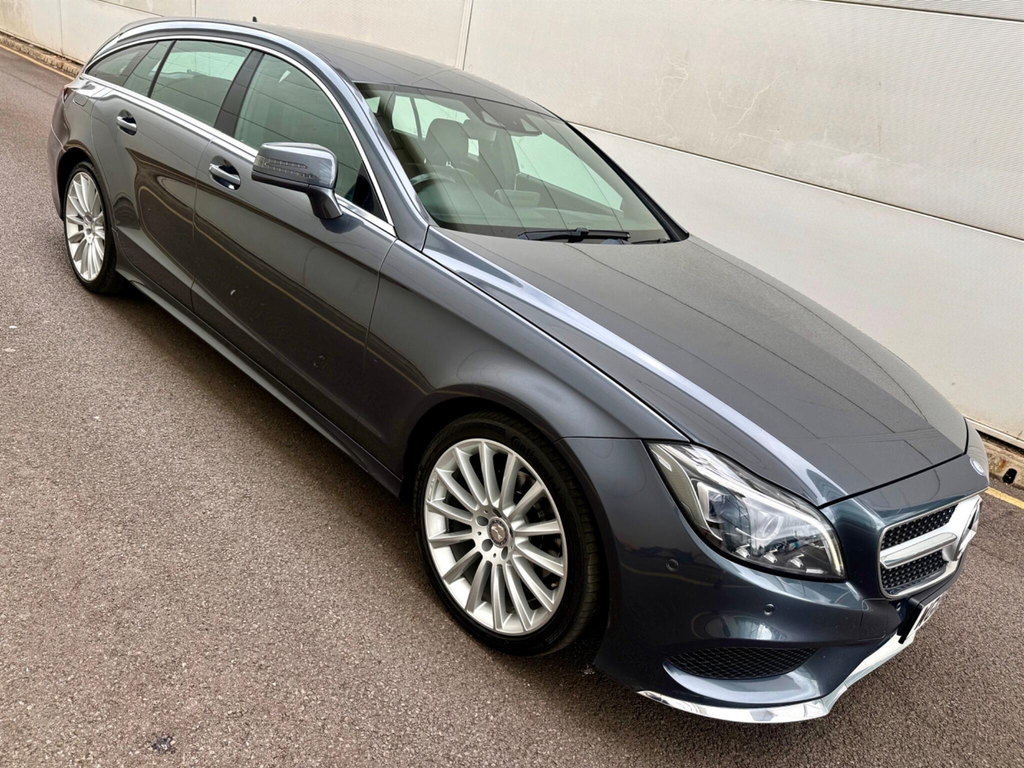Mercedes-Benz CLS Amg Line Black #7