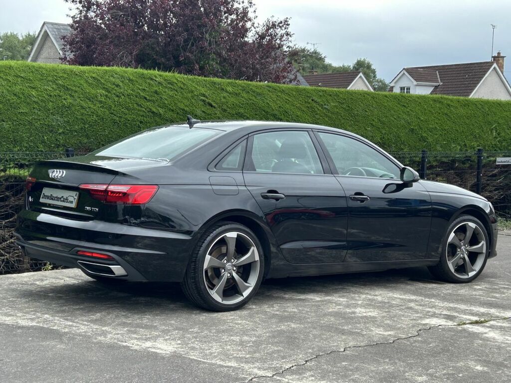 Audi A4 Saloon  Black #3