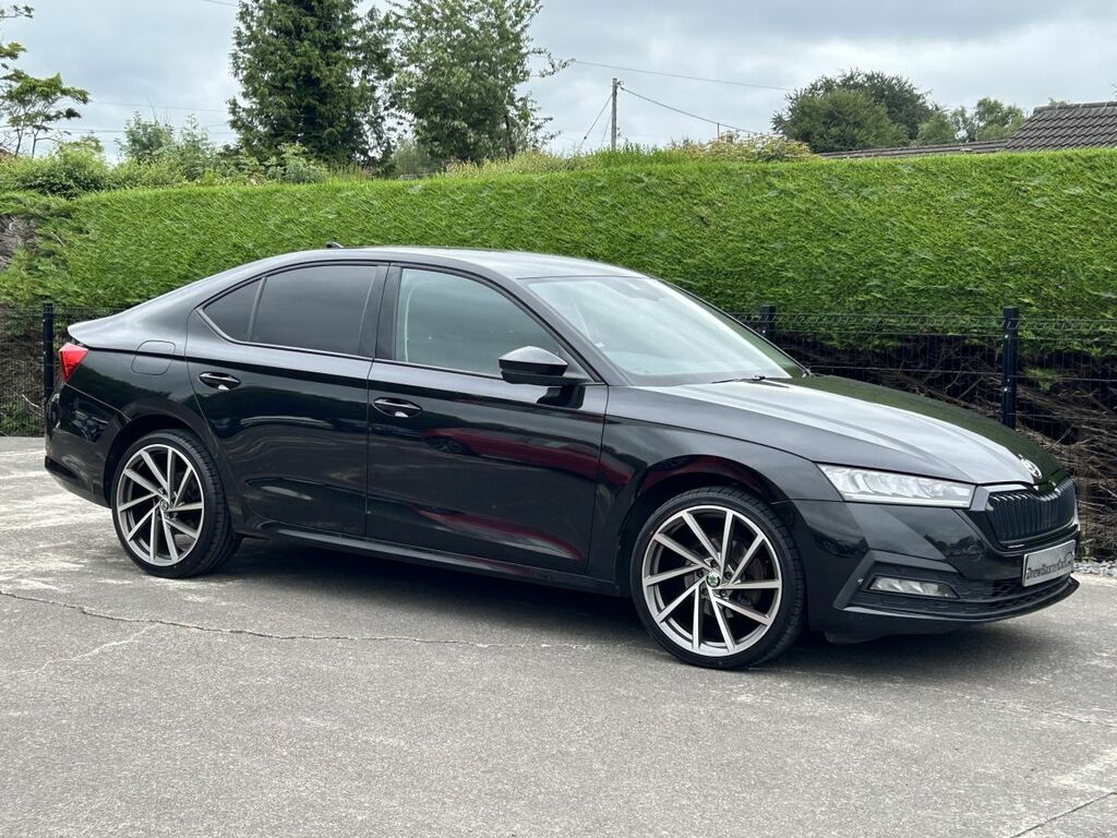 Skoda Octavia Hatchback Black #2