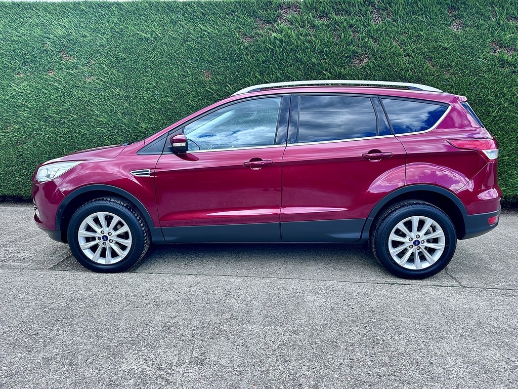 Ford Kuga 1.5T Ecoboost Titanium Suv 2Wd E Red #6