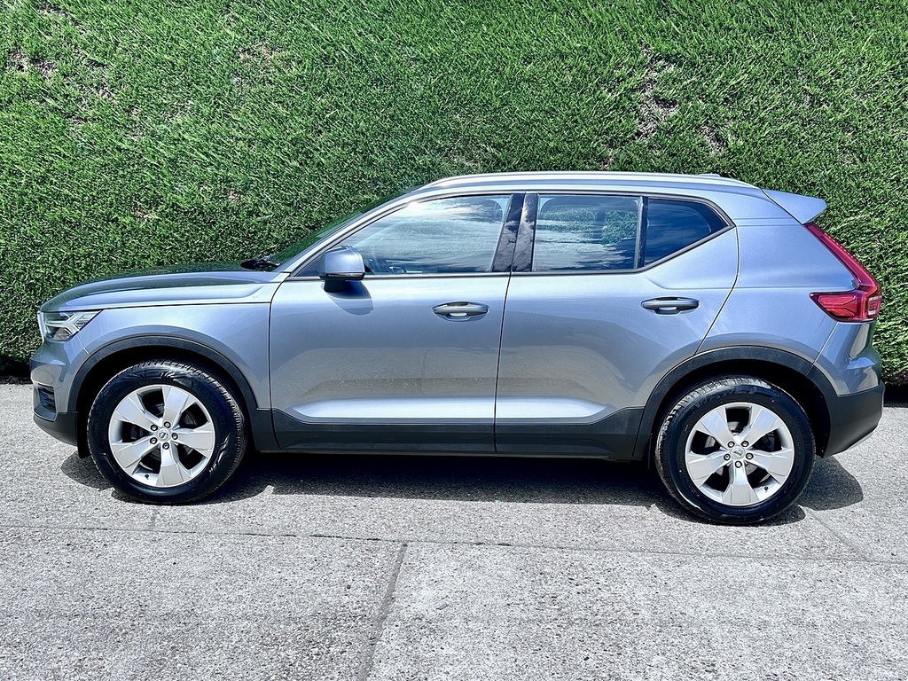 Volvo XC40 D3 Momentum Grey #6
