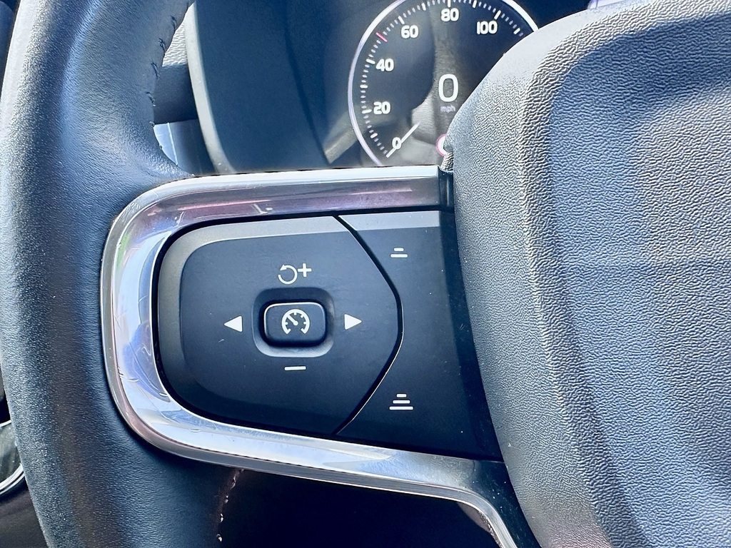 Volvo XC40 T5 Awd Inscription Sunroof, 360 Camera, Blis Black #26