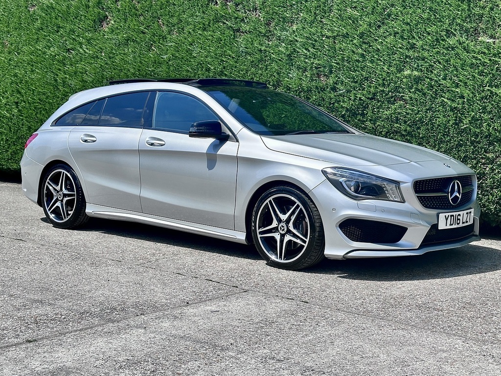 Mercedes-Benz CLA Class Cla220d Amg Sport Silver