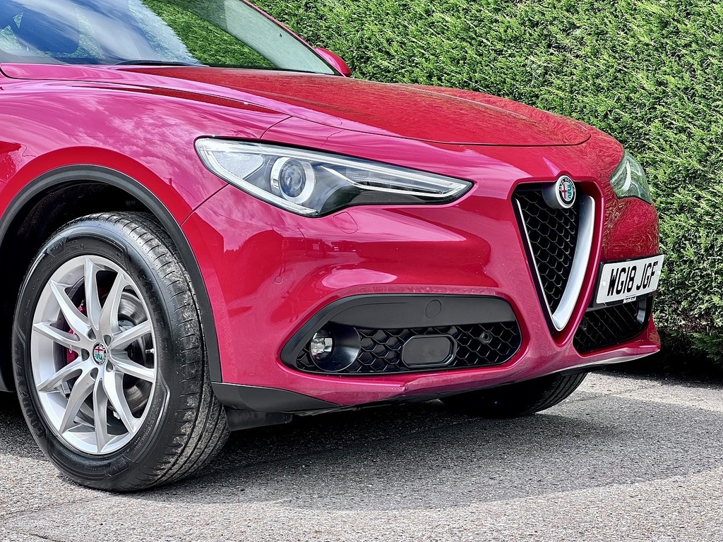 Alfa Romeo Stelvio 2.2 Td Speciale Suv Q4 Awd Euro 6 Red #3