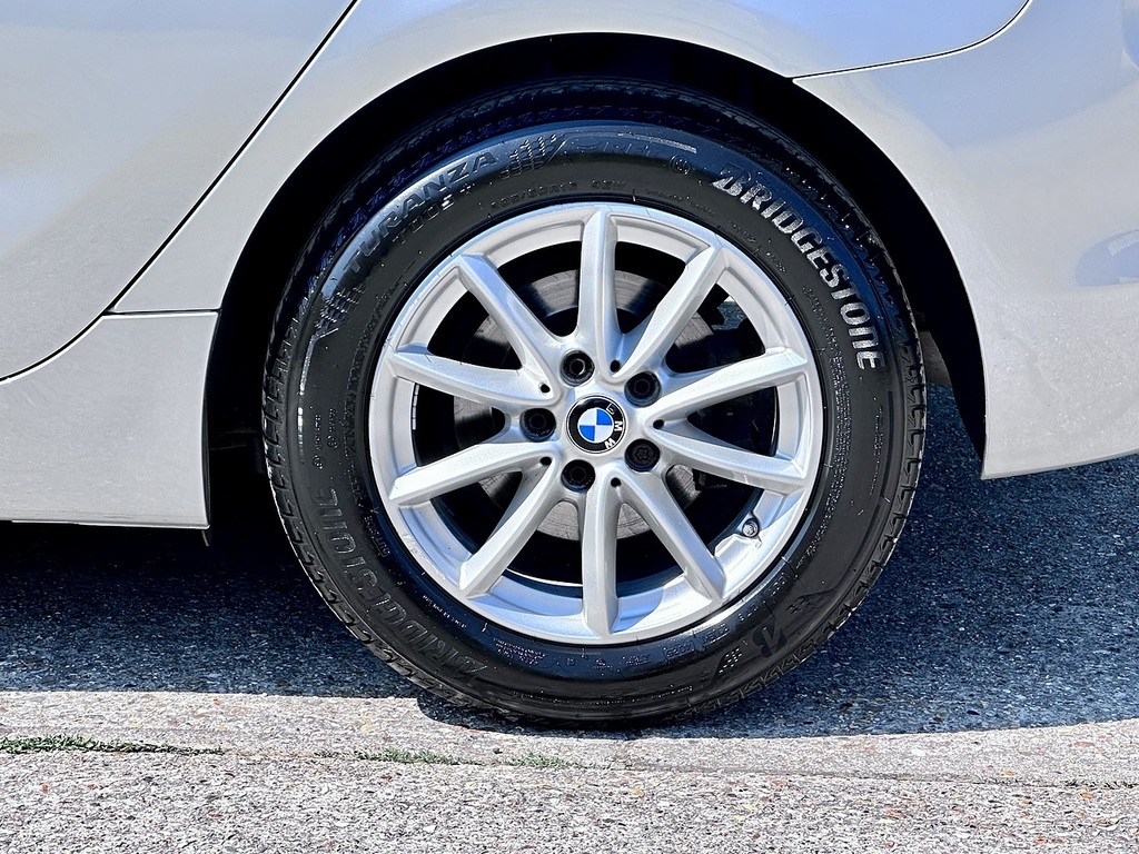 BMW 2 Series Active Tourer Active Tourer Black #41