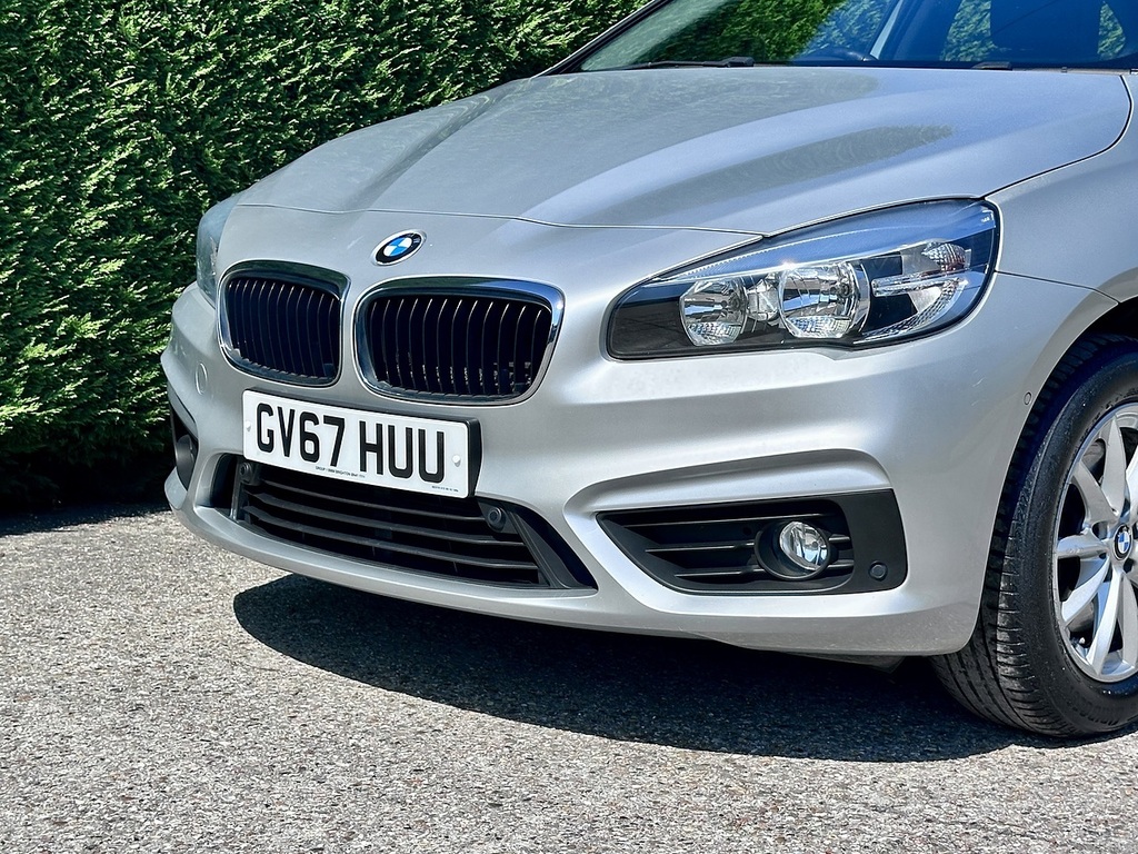 BMW 2 Series Active Tourer Active Tourer Black #9